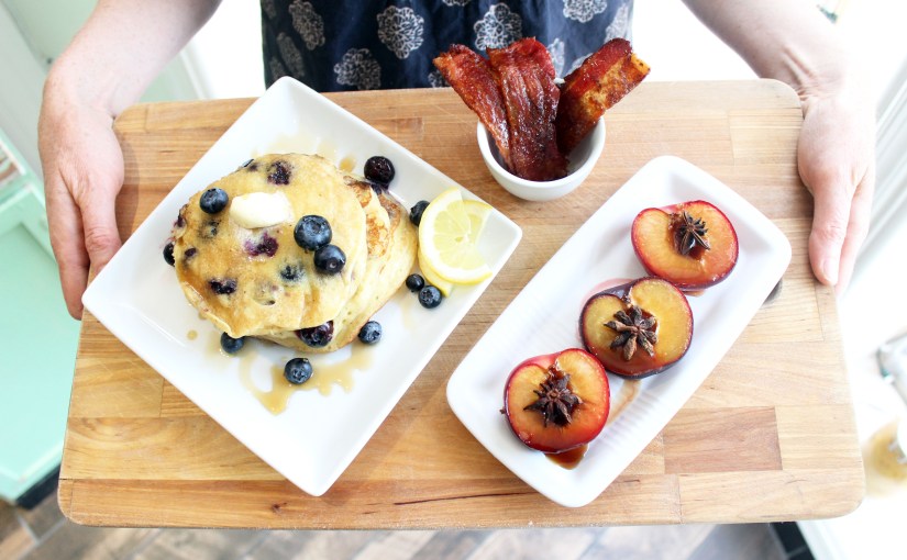 weekend breakfast in&nbsp;bed
