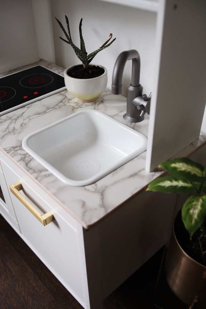 ce53feca-b67c-4ce5-9b49-7353c72d8bde